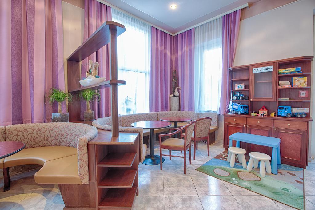 Fruehstueckshotel Waldbauer Бад-Шаллербах Экстерьер фото